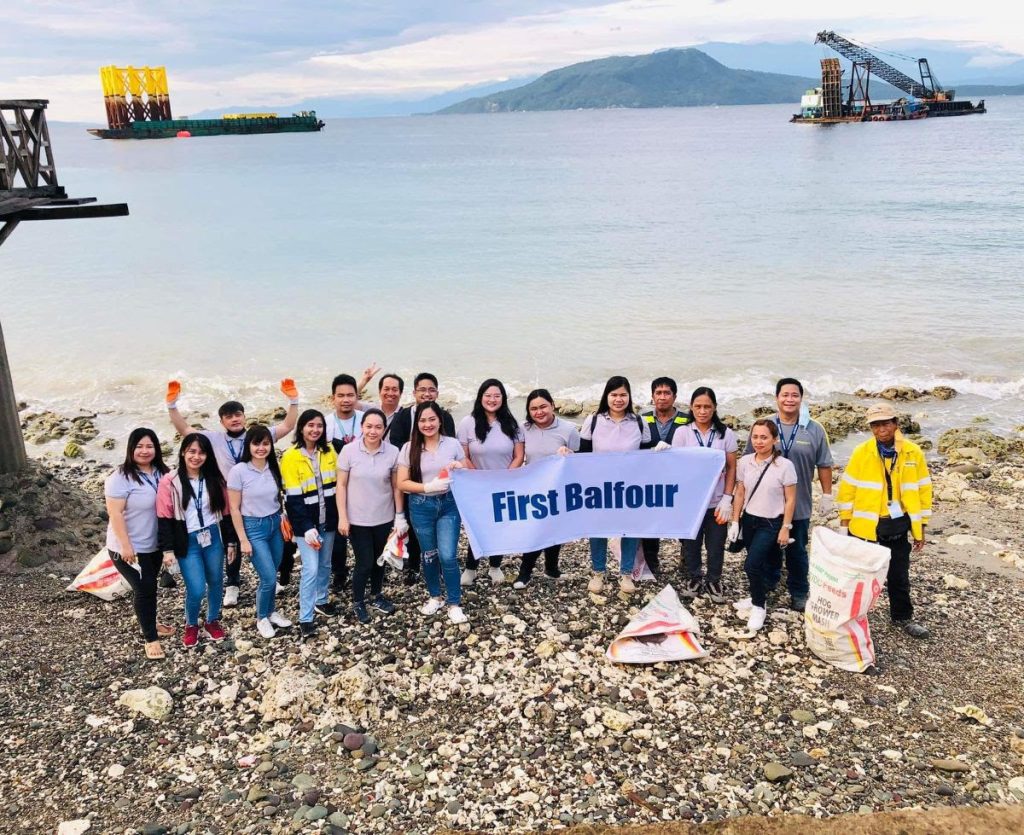 In celebration of the International Coastal Cleanup (ICC) Day last 17 September 2022, 298 employees from projects across the country volunteered in the simultaneous coastal cleanup activities in 12 different locations.