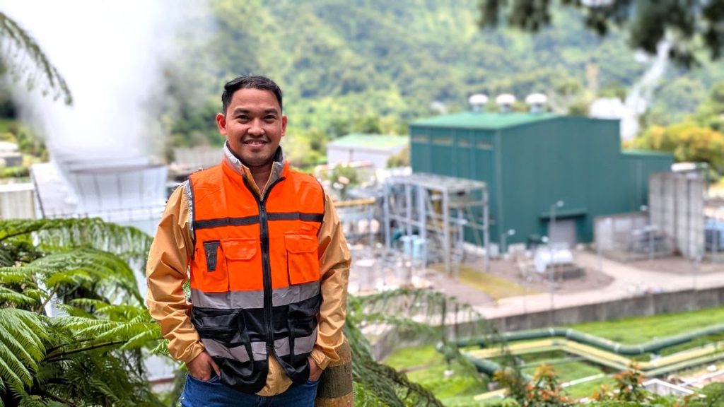 Project Manager Anton Opelario currently oversees several power projects in the Negros Island. Before this role, he had been exposed to the various aspects of the business through his previous assignments with our operations, commercial, estimating, and planning teams.