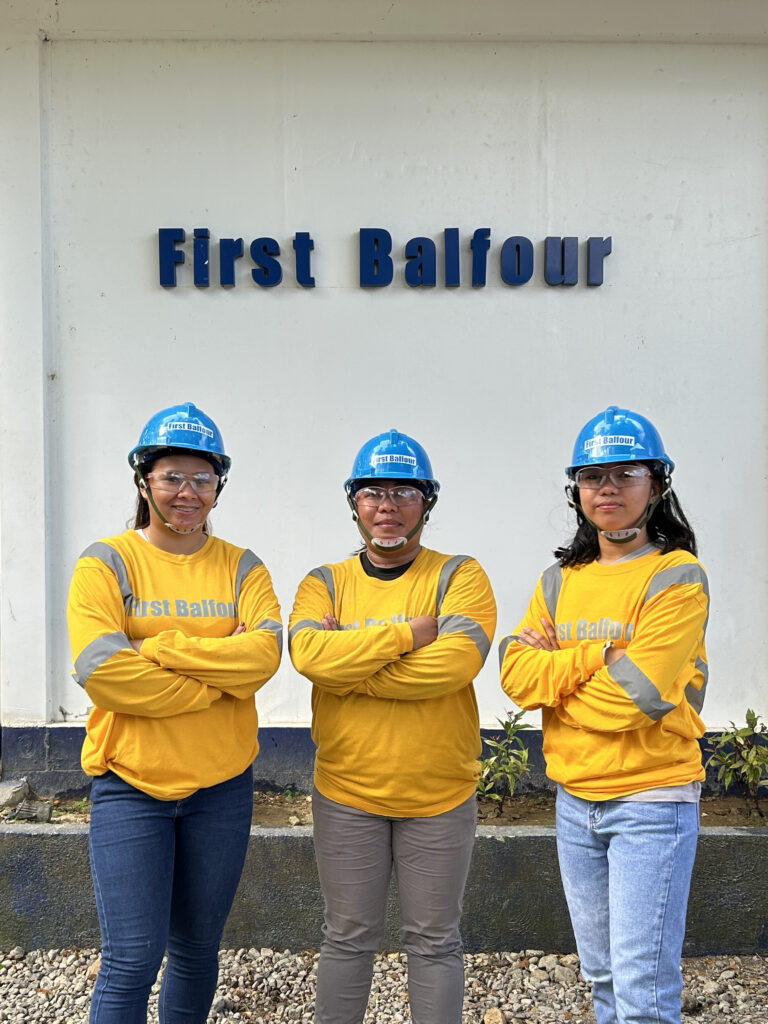 Women Welders this #WomenWednesdays